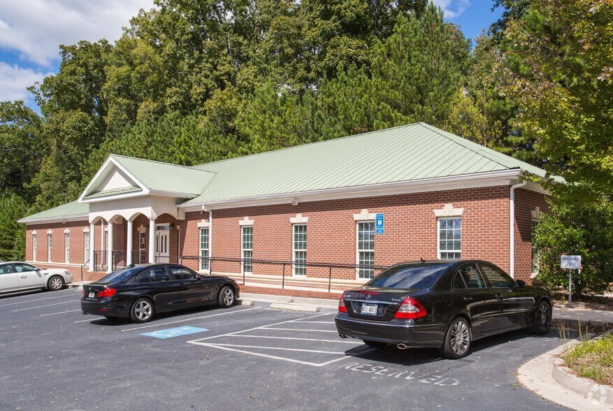 225 Farmer Industrial Blvd, Newnan, GA for sale - Primary Photo - Image 1 of 1
