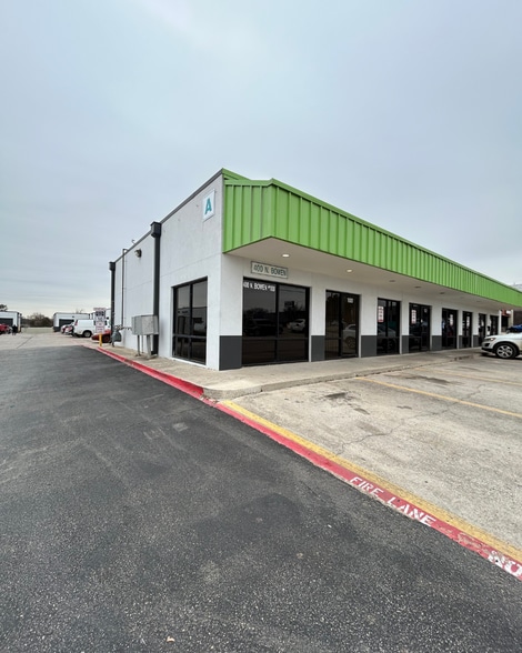 400 N Bowen Rd, Arlington, TX for lease - Building Photo - Image 1 of 6