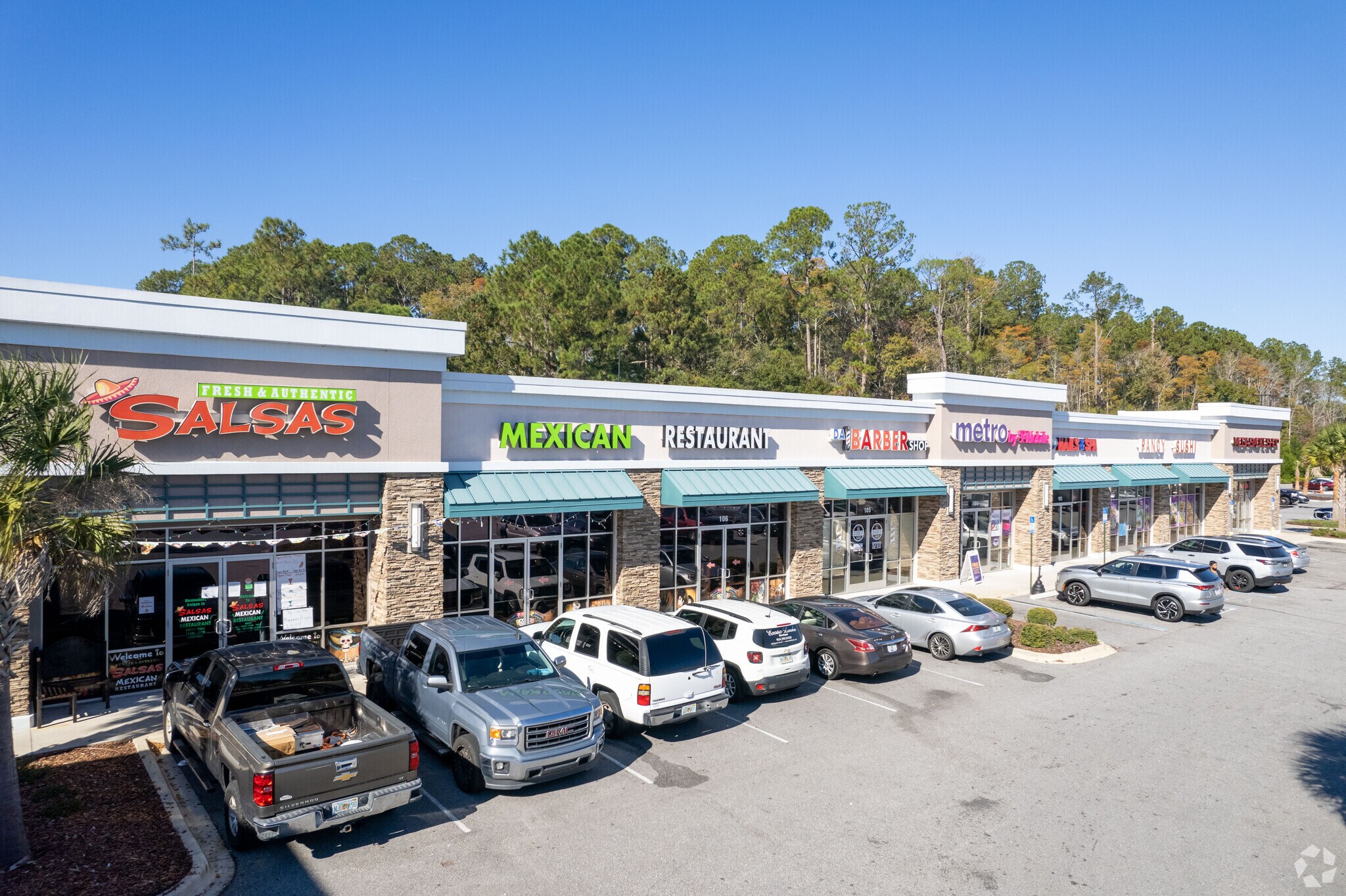 70257099 Collins Rd, Jacksonville, FL 32244 Collins Plaza