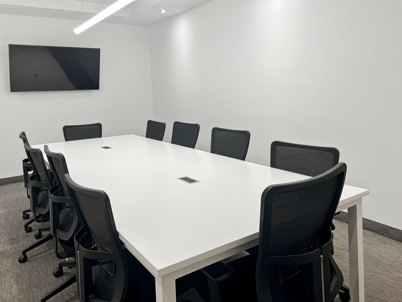 15 Wellesley St W, Toronto, ON for lease - Interior Photo - Image 2 of 15