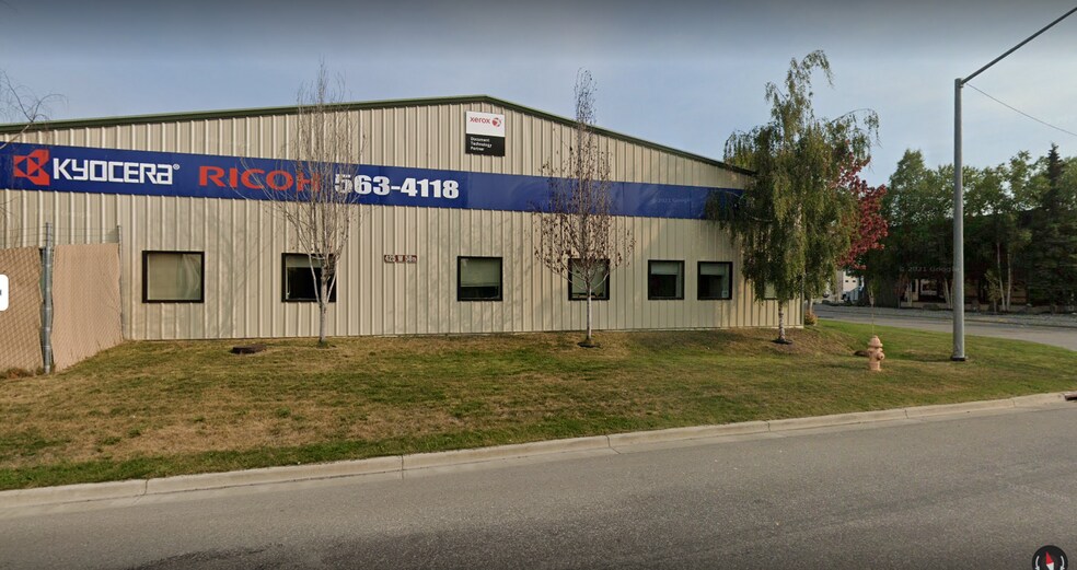 425 W 58th Ave, Anchorage, AK for sale - Primary Photo - Image 1 of 1