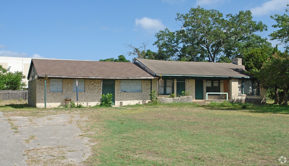 3000 Montopolis Dr, Austin, TX for sale - Primary Photo - Image 1 of 1
