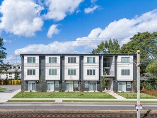 More details for 10985 E Burnside St, Portland, OR - Multifamily for Sale