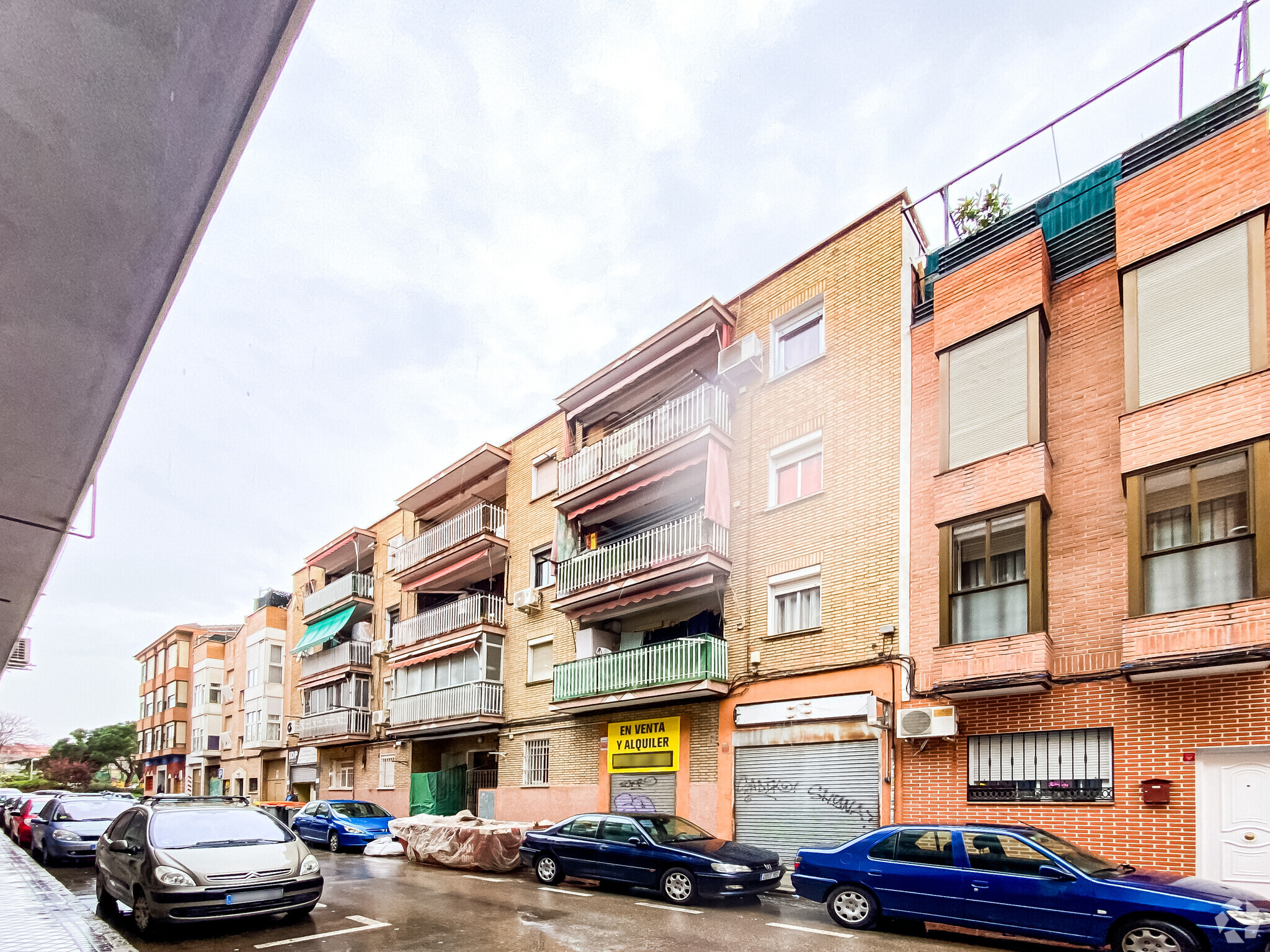 Callejón Gómez Acebo, 14, Madrid, Madrid for sale Primary Photo- Image 1 of 2