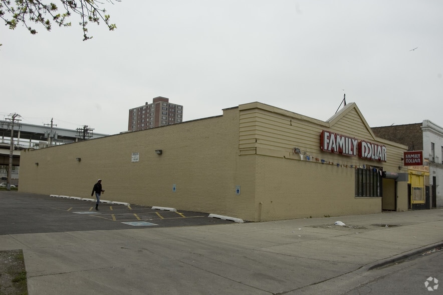 5041 S Prairie Ave, Chicago, IL for sale - Building Photo - Image 2 of 3