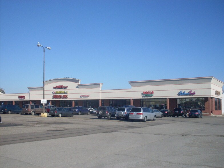 20880 Gratiot Ave, Eastpointe, MI 48021