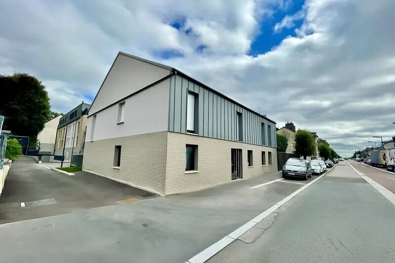 Office in Déville-lès-Rouen for sale Building Photo- Image 1 of 7