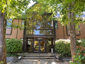 24909 104th Ave SE, Kent, WA for lease Interior Photo- Image 1 of 10