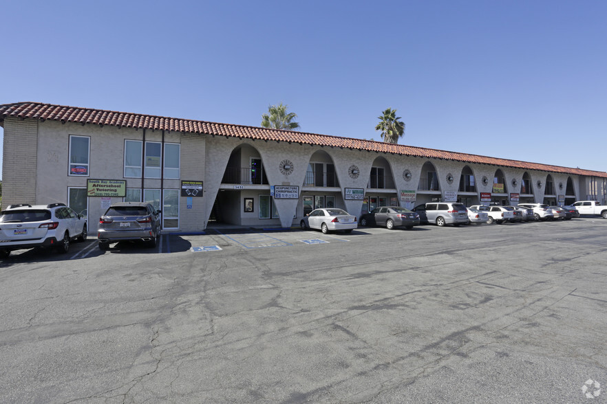 3405-3445 N Torrance Blvd, Torrance, CA for lease - Building Photo - Image 1 of 4