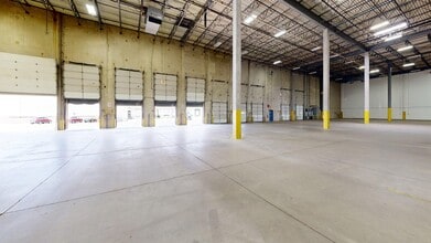 37 Runway Rd, Levittown, PA for lease Interior Photo- Image 1 of 5