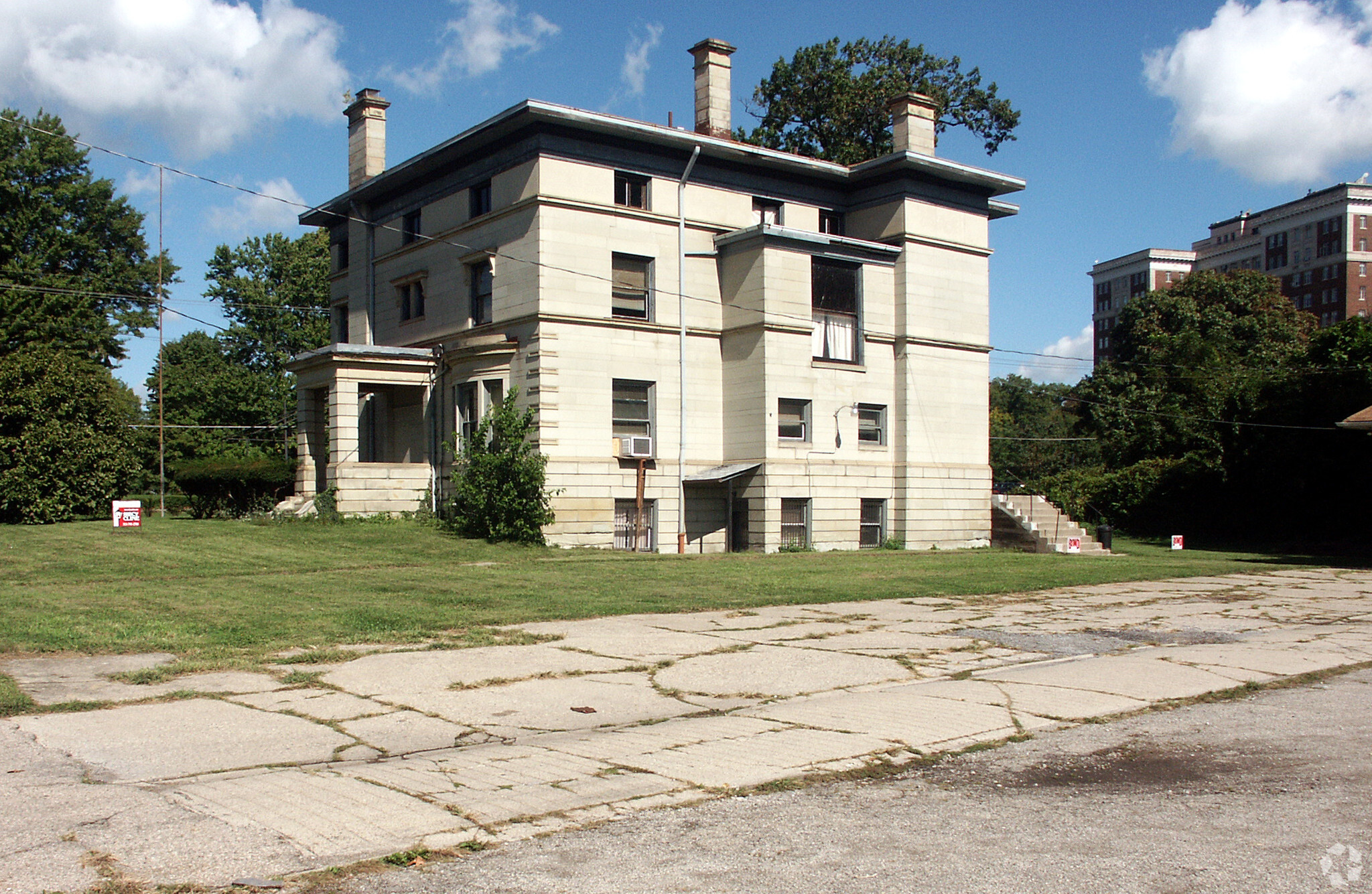 3800 Reading Rd, Cincinnati, OH for sale Primary Photo- Image 1 of 1