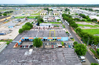 7301-7319 NW 61st St, Miami, FL for lease Building Photo- Image 1 of 6