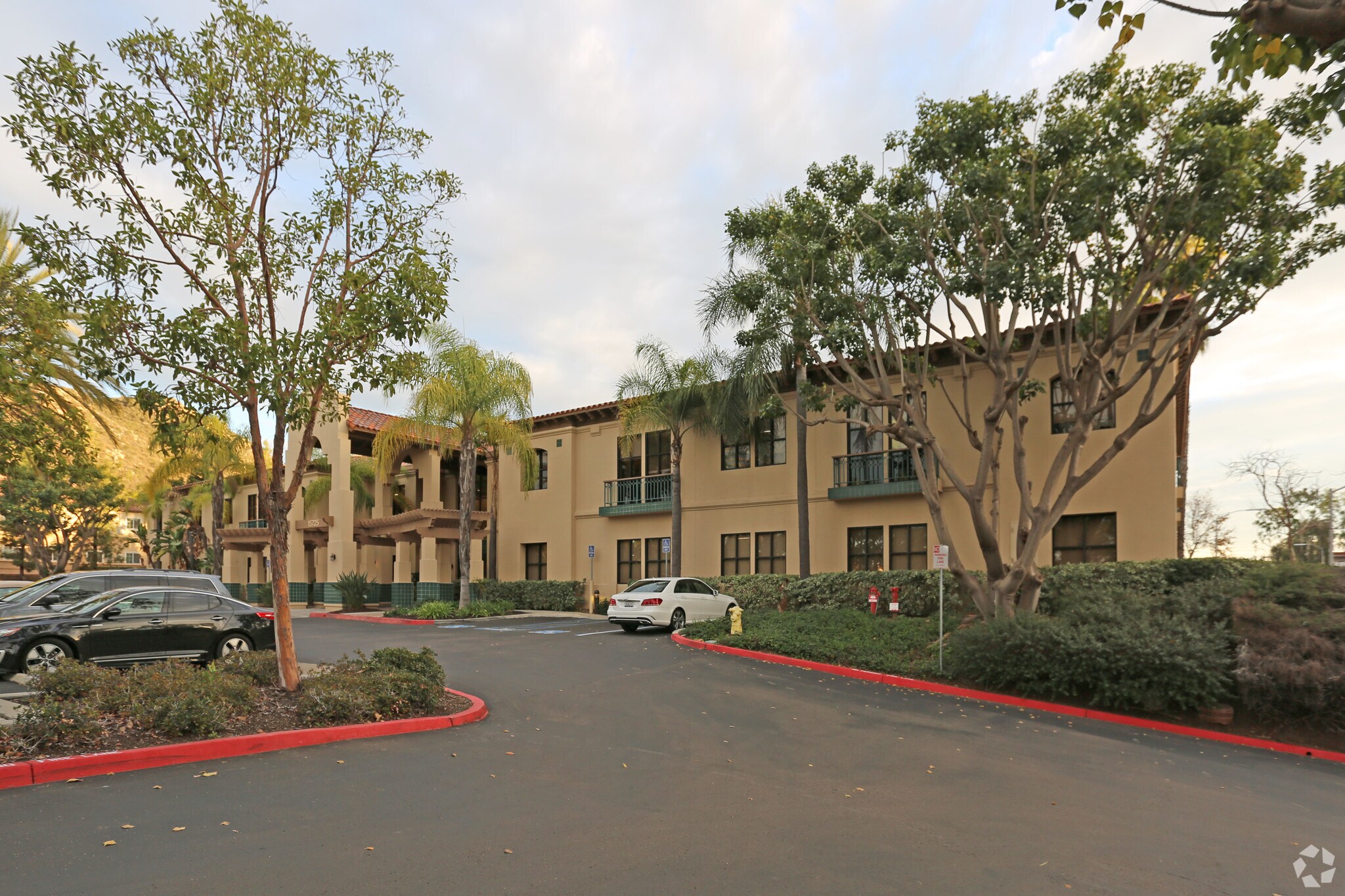 15725 Pomerado Rd, Poway, CA 92064 OfficeMedical for Lease