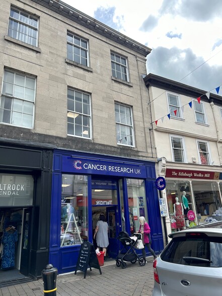 21-23 Stricklandgate, Kendal for lease - Building Photo - Image 1 of 3