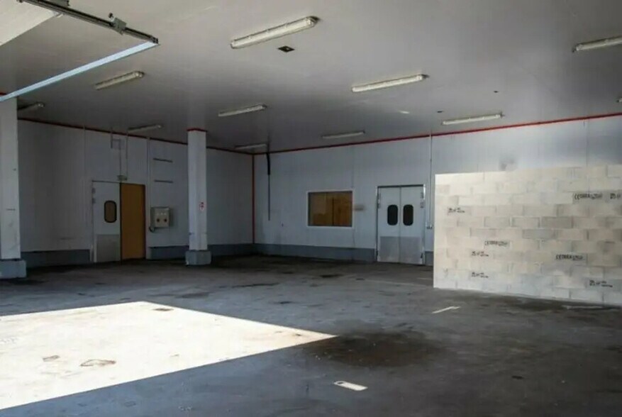 Flex in BRIVE-LA-GAILLARDE for lease - Interior Photo - Image 2 of 3