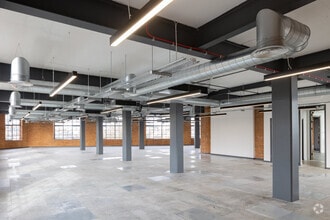 26-28 Paddenswick Rd, London for lease Interior Photo- Image 2 of 5