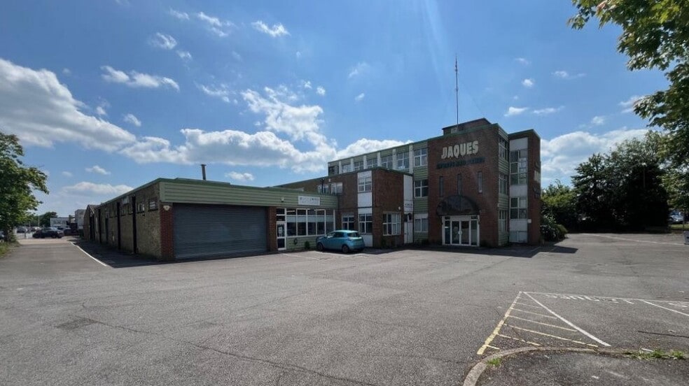 Fircroft Way, Edenbridge for sale - Primary Photo - Image 1 of 1