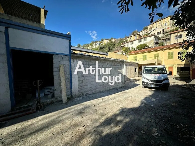 Flex in Nice for lease - Construction Photo - Image 2 of 5