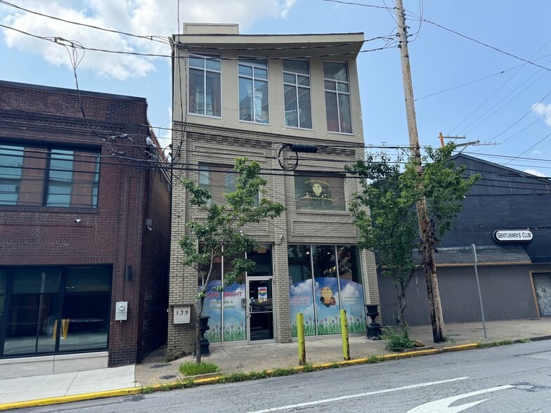 282 Morewood Ave, Pittsburgh, PA for sale - Building Photo - Image 1 of 9