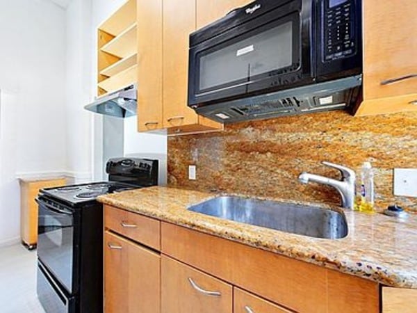 415 Dewey St, Waycross, GA for sale - Building Photo - Image 1 of 59