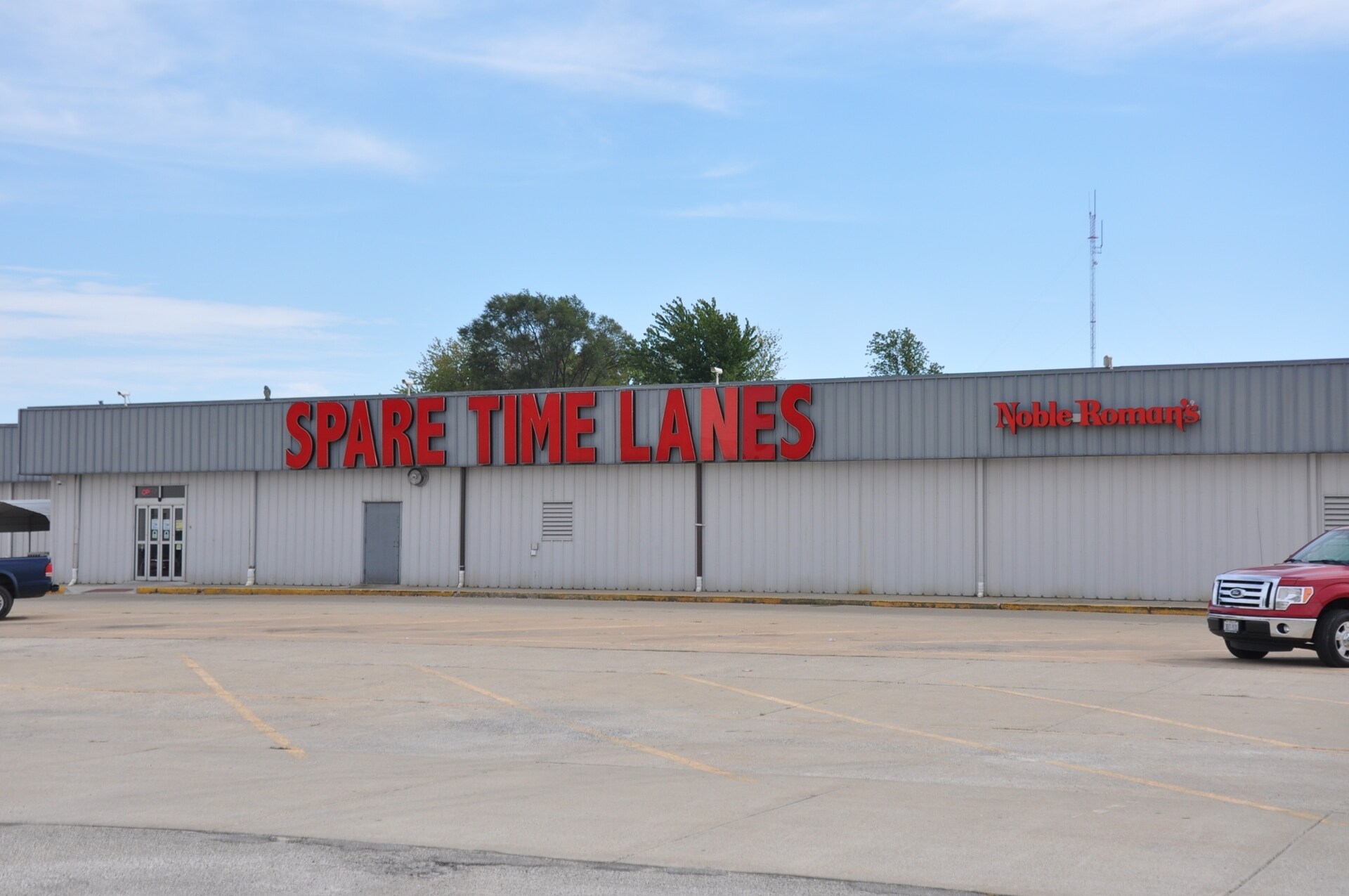 2870 N Jasper St, Decatur, IL for sale Primary Photo- Image 1 of 1