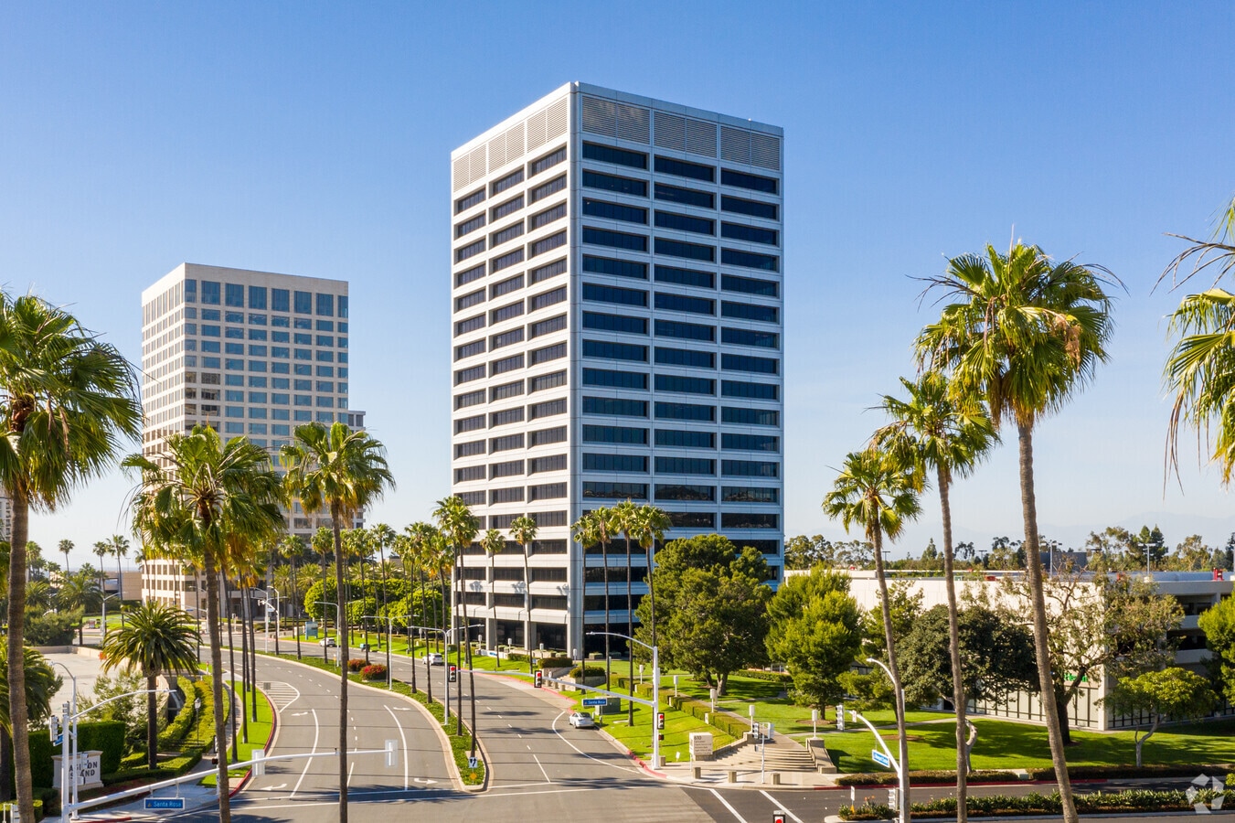 610 Newport Center Dr, Newport Beach, CA 92660 Office for Lease