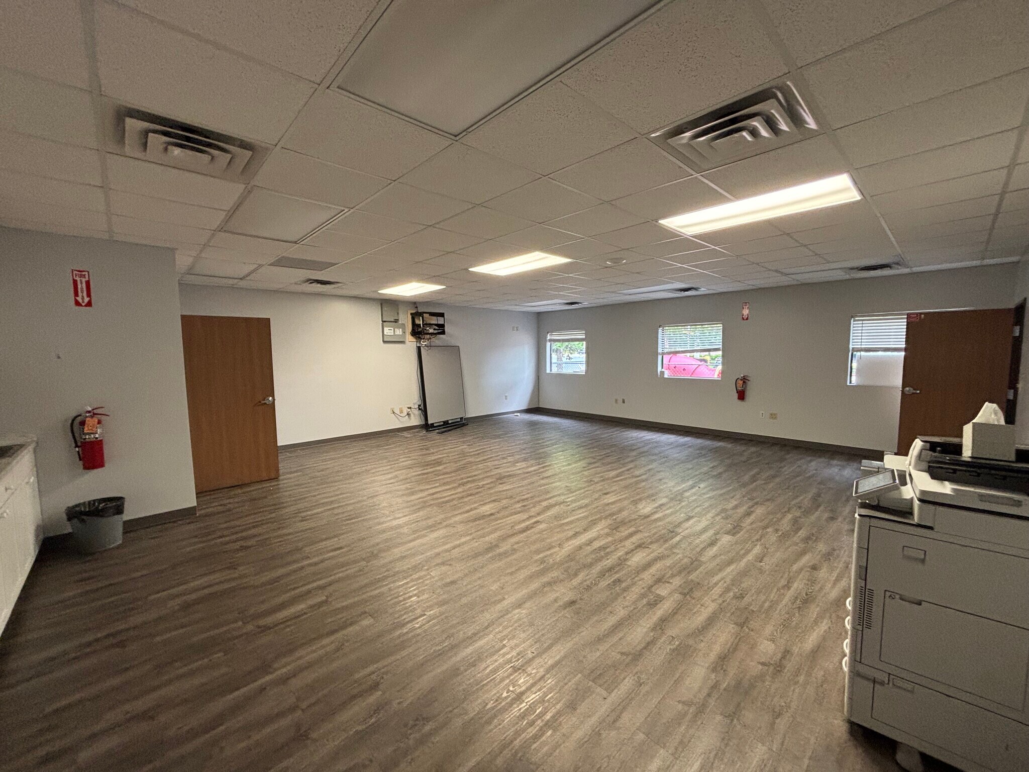 2357 Delhi Commerce Dr, Holt, MI for lease Building Photo- Image 1 of 8