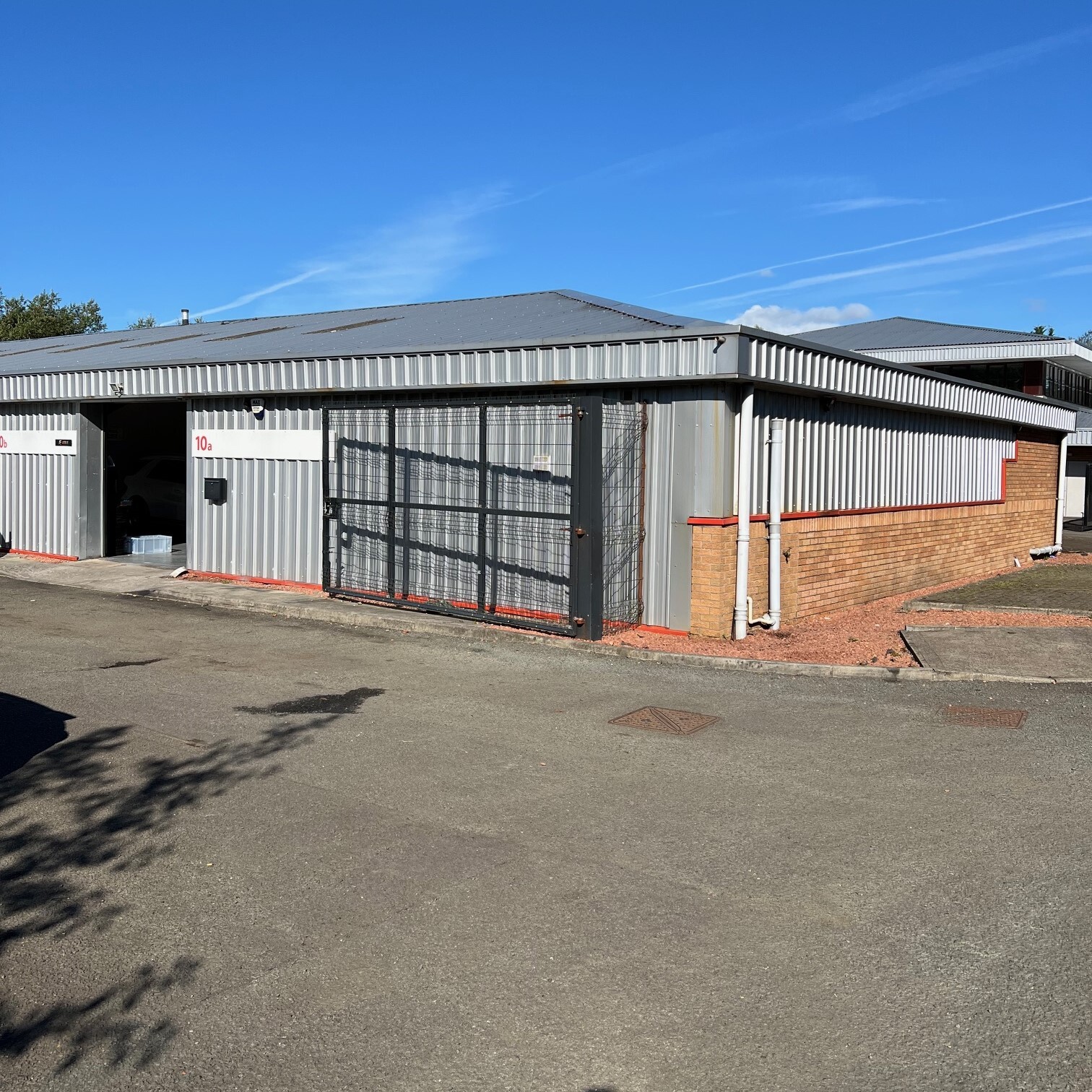 Kelburn Ter, Port Glasgow for lease Building Photo- Image 1 of 1