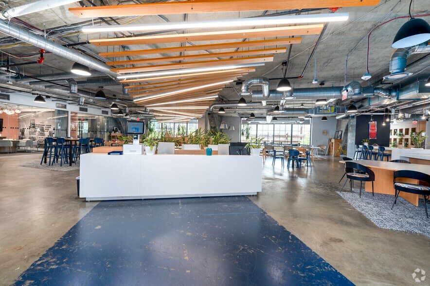 1140 3rd St NE, Washington, DC for lease - Interior Photo - Image 2 of 19