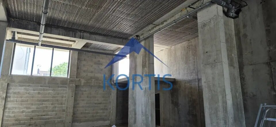 Flex in Lyon for sale - Building Photo - Image 3 of 7