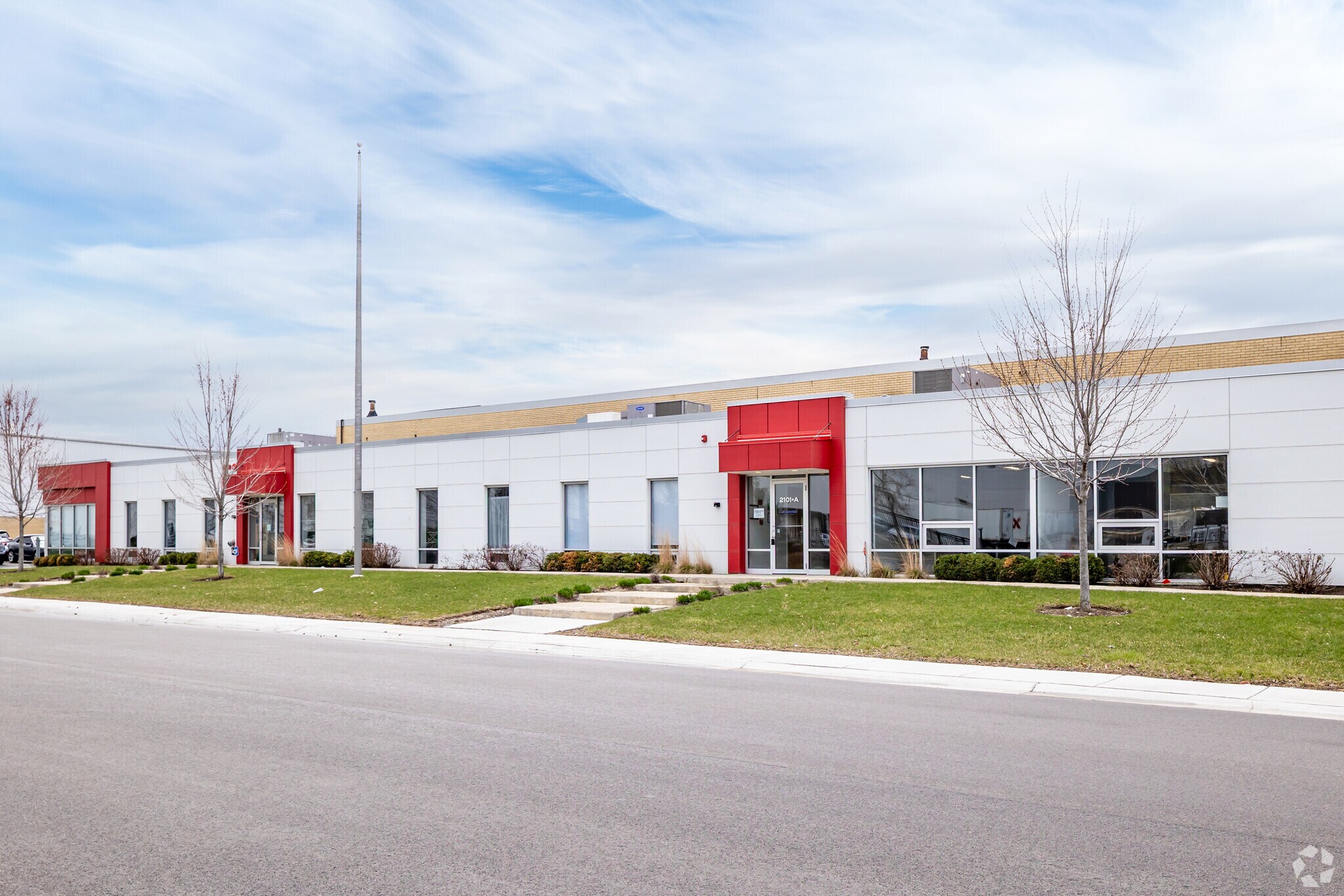 2101 Arthur Ave, Elk Grove Village, IL for sale Primary Photo- Image 1 of 1