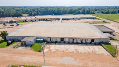 60063 Puckett Dr, Amory, MS for lease Building Photo- Image 2 of 3