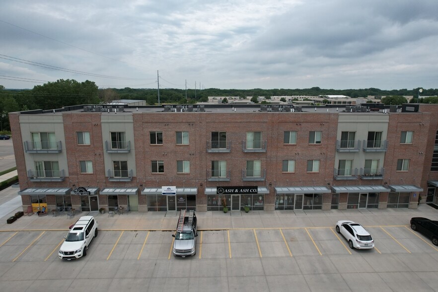 7501 S 15th St, Lincoln, NE for lease - Building Photo - Image 3 of 5