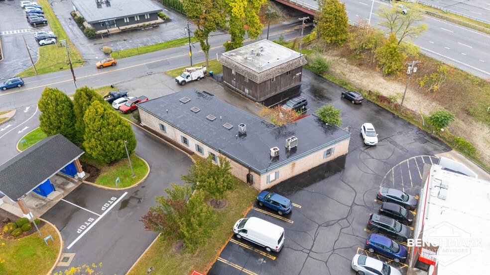 37 Allens Creek Rd, Brighton, NY for lease - Building Photo - Image 2 of 28