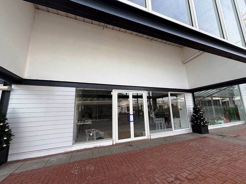 Coble Dene, North Shields for lease Building Photo- Image 1 of 1