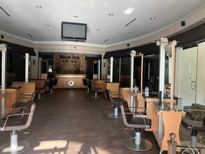 9635 N Houston Rosslyn Rd, Houston, TX for lease Interior Photo- Image 2 of 4