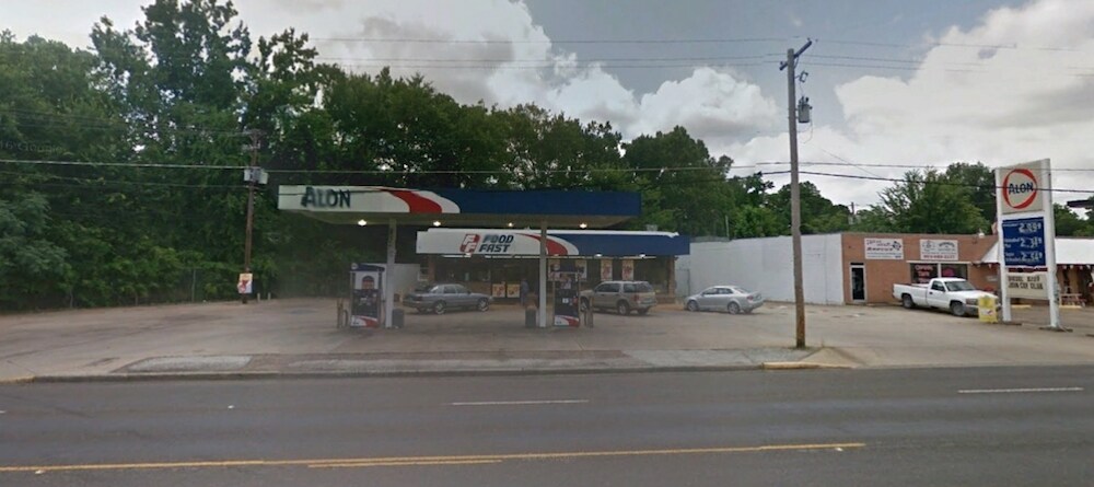 1316 Alpine Rd, Longview, TX for sale Building Photo- Image 1 of 1