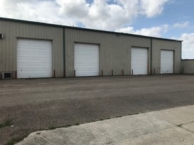 3022 Buddy Lawrence Dr, Corpus Christi TX - Warehouse