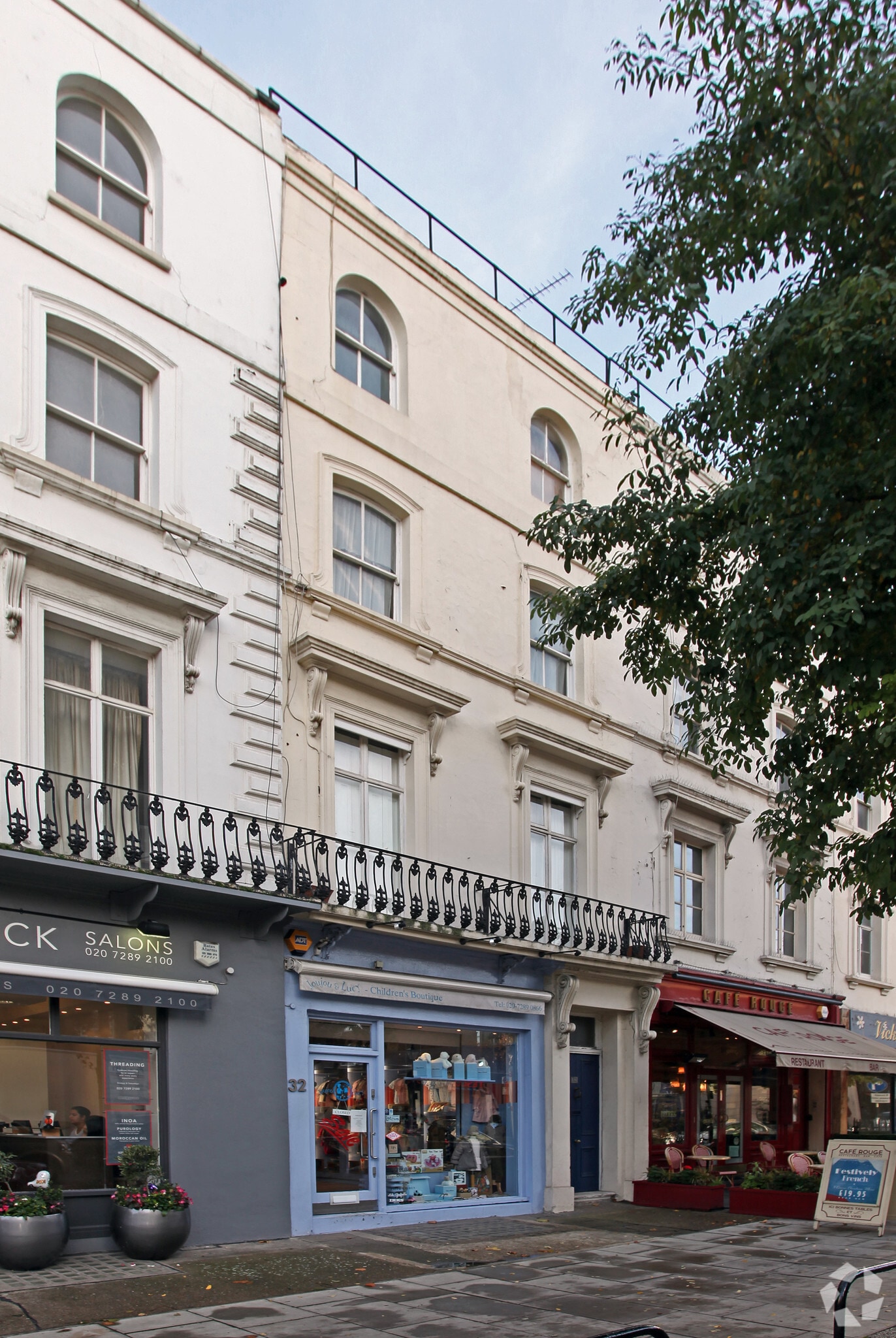 32 Clifton Rd, London for sale Primary Photo- Image 1 of 1