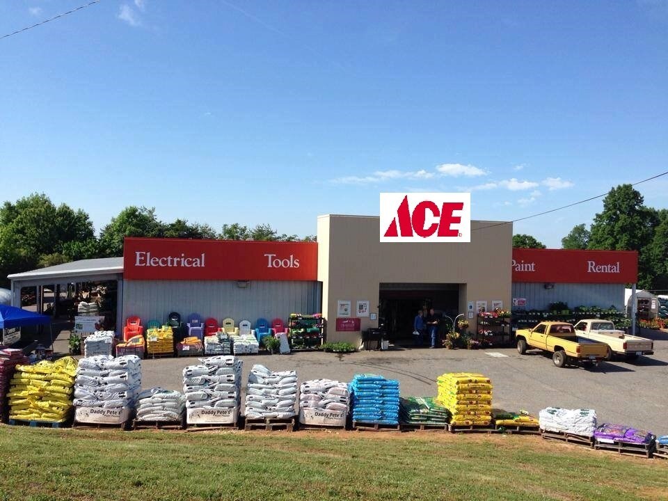 9771 Nc Highway 127, Hickory, NC for sale Primary Photo- Image 1 of 1