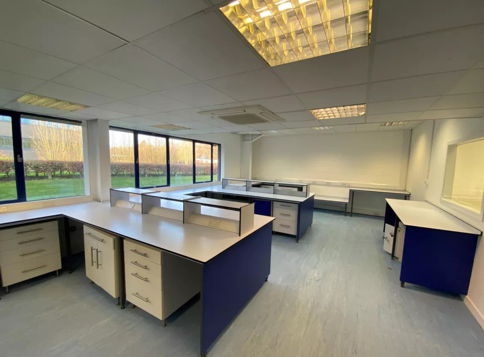 Research Ave S, Currie for lease Interior Photo- Image 1 of 3