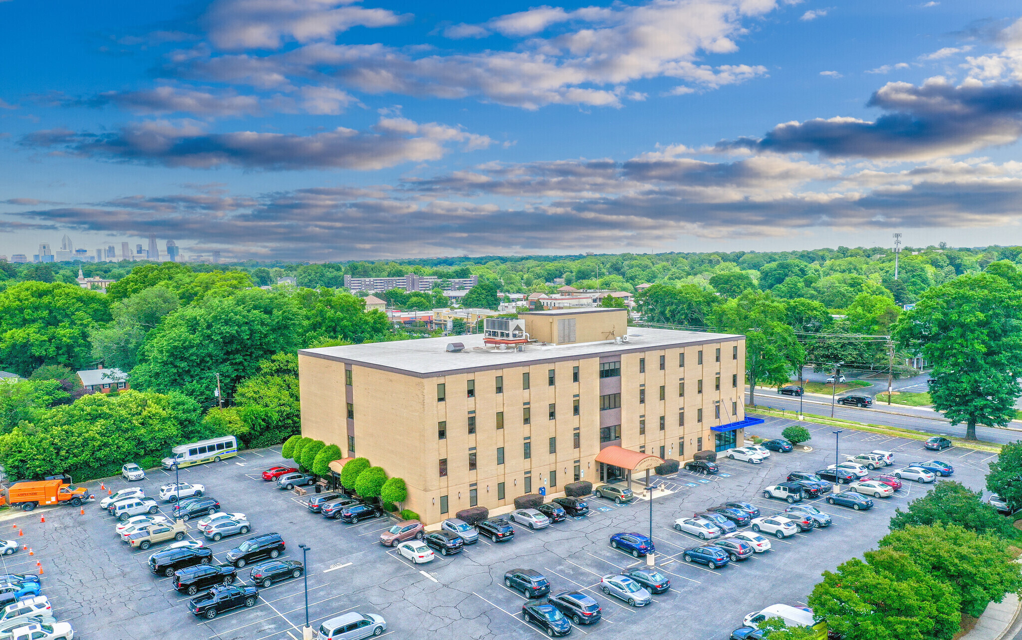 4530 Park Rd, Charlotte, NC for lease Building Photo- Image 1 of 35