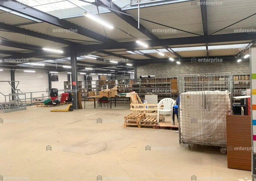 Flex in Amiens for sale - Building Photo - Image 3 of 5