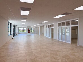1195 S Congress Ave, West Palm Beach, FL for lease Interior Photo- Image 2 of 3