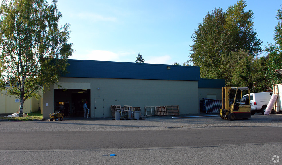 13700 Bel-red Rd, Bellevue, WA for lease - Building Photo - Image 2 of 2