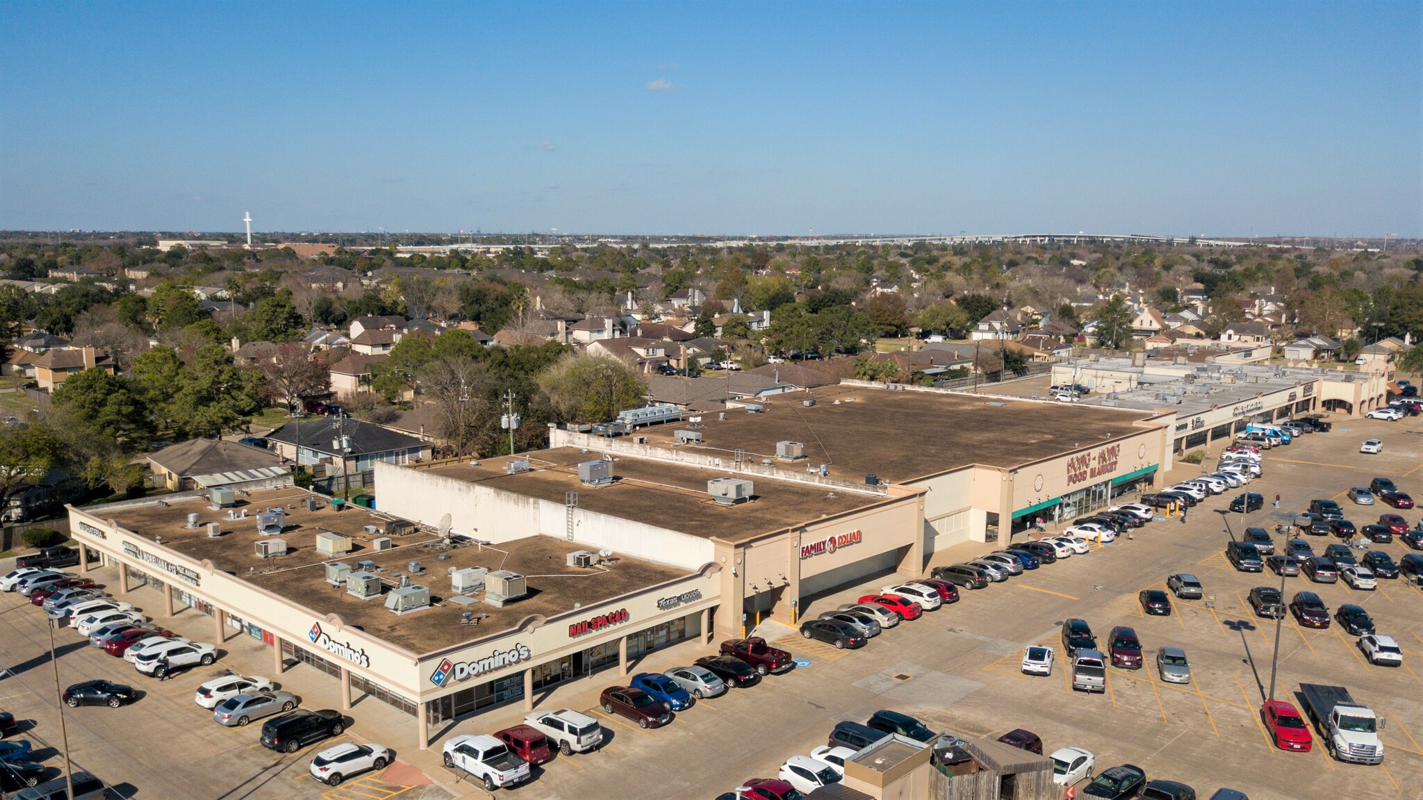 10900 Scarsdale Blvd, Houston, TX for lease Building Photo- Image 1 of 4