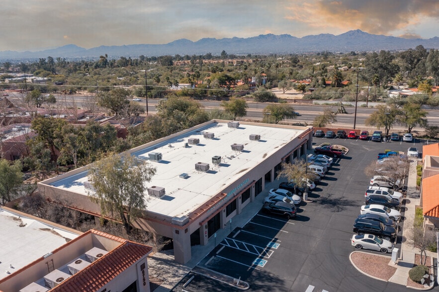 6740 N Oracle Rd, Tucson, AZ for sale - Aerial - Image 3 of 5