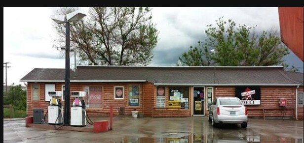 10 S 3rd St, Glenrock, WY for sale Primary Photo- Image 1 of 1