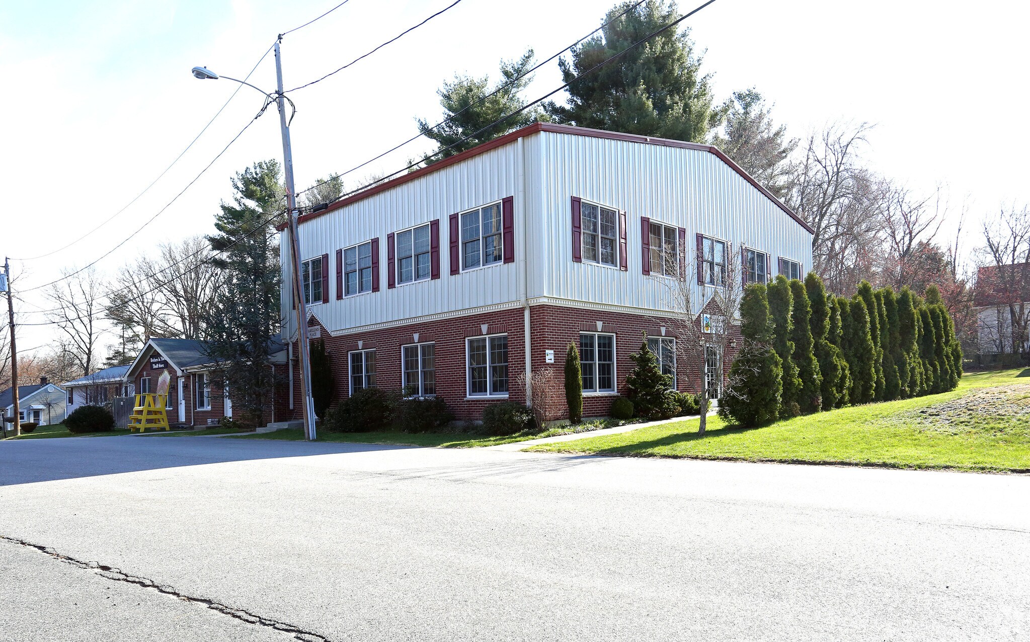 4 Abbott Pl, Millbury, MA for sale Building Photo- Image 1 of 1