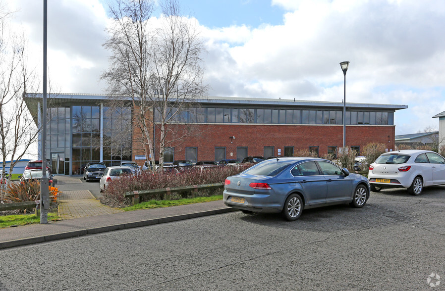 1 Midland Way, Barlborough for lease - Building Photo - Image 3 of 4